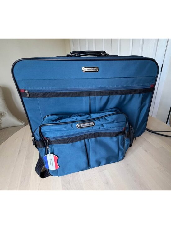 American Tourister Other - Vintage American Tourister 2-Piece Luggage Set